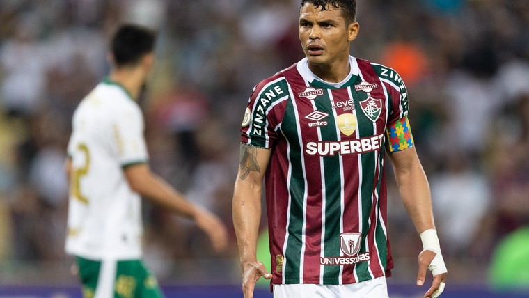 Ô Monstro (39) imponeert in Brazilië: 'Heb dit shirt zestien jaar niet gedragen'