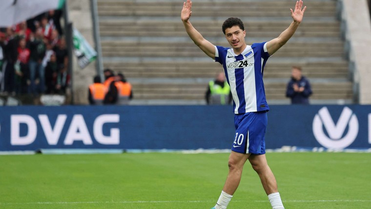 Het Algerijnse talent waar Ten Hag aan mag gaan kneden 
